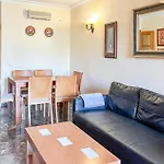Apartmán 2 Bedroom Lovely In