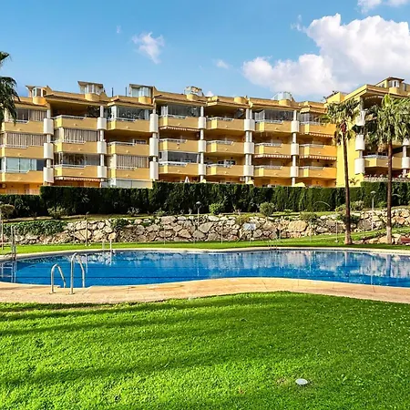 2 Bedroom Lovely In Fuengirola